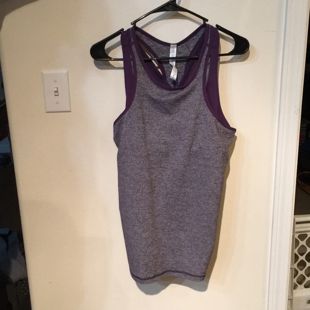 NWOT-Lululemon tank